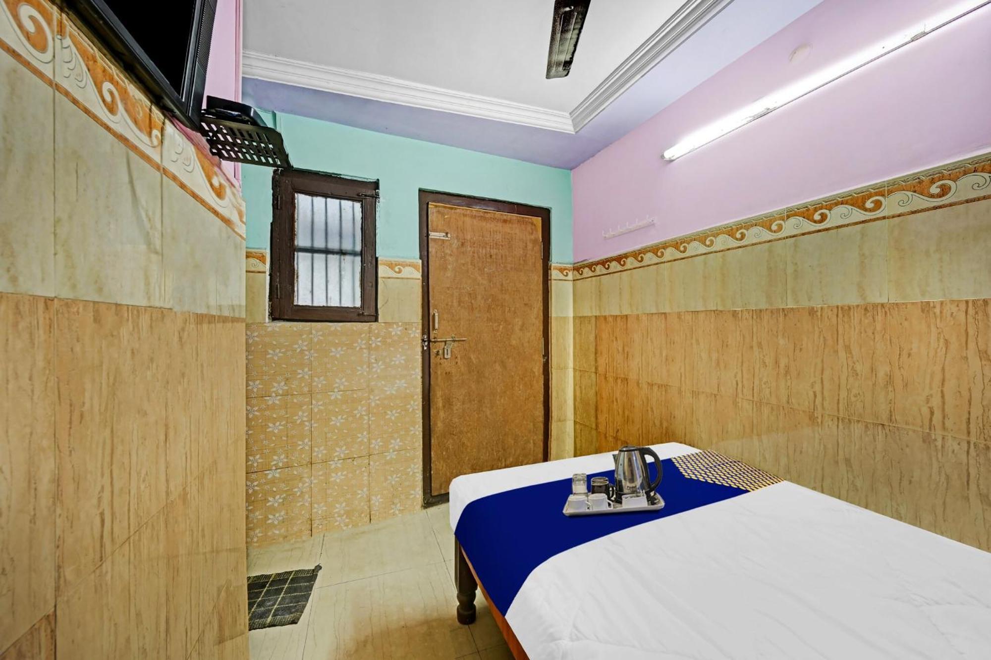Hotel Spot On Svr Grand Vijayawāda Exterior foto